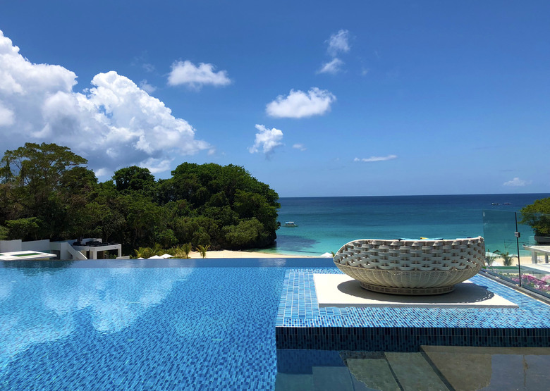 Hotel Crimson Resort & Spa Boracay