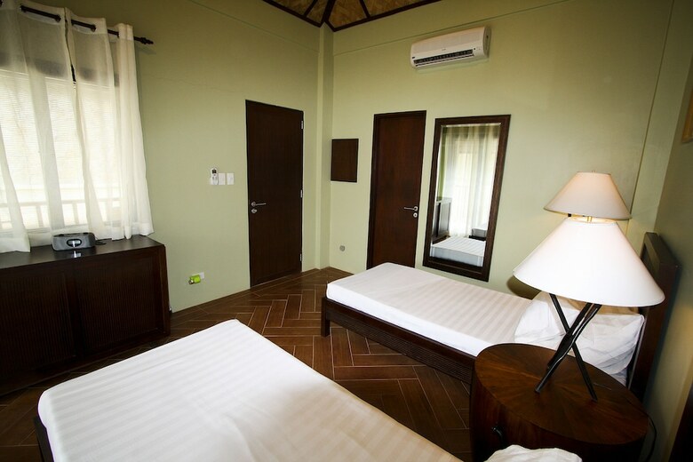 Hotel Hunongan Cove