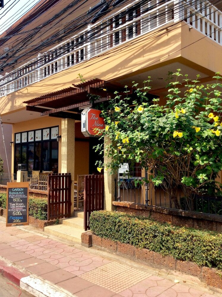 Hotel The Nine Guesthouse