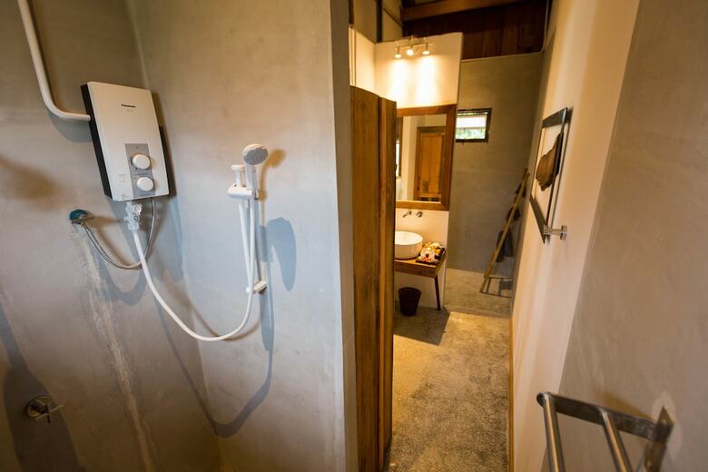 Hotel Kampot River Residence