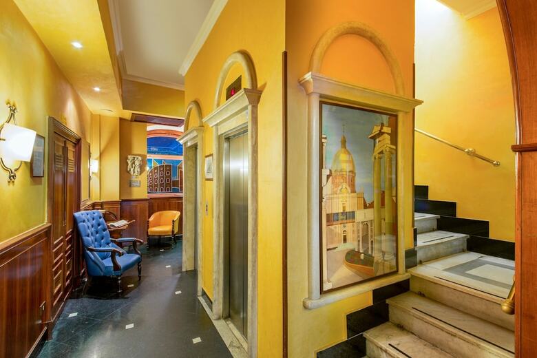 Hotel Regno