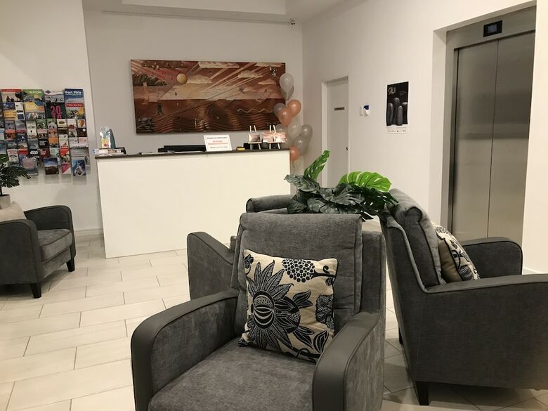 Adelaide Dress Circle Apartments - Kent Town