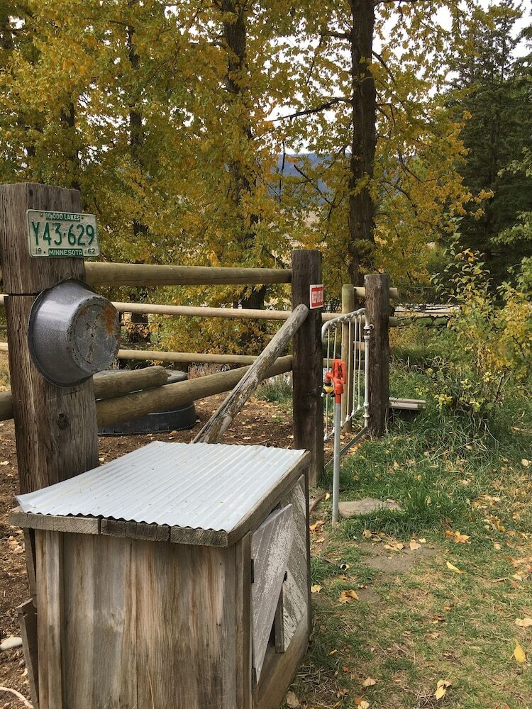 Little Trail Creek Cabins