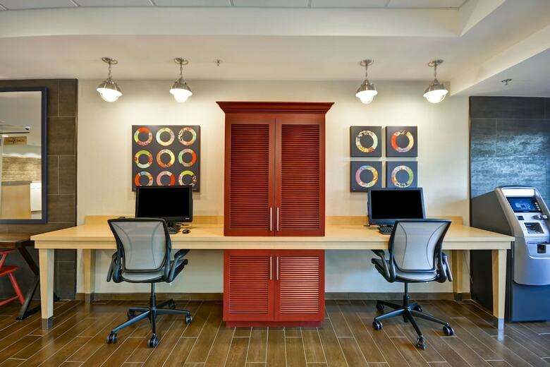 Hotel Home2 Suites By Hilton Dallas North Park