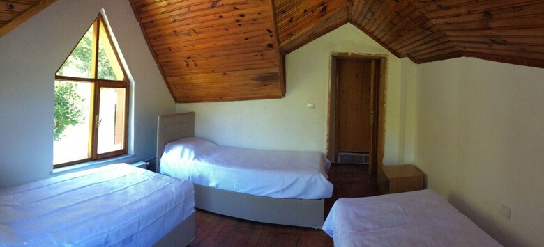Hotel Mengen - Yenice Orman Evi