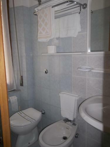 Hotel Lo Squalo