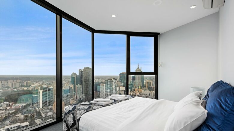 Ifsuites (Ifstays) Light House Apartment