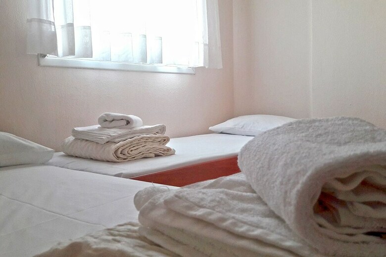 Apartamentos Siviri Rental Houses