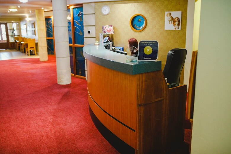 Hotel Inn On The Coast