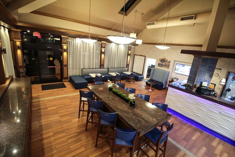 Hotel Best Western Hampton Coliseum Inn