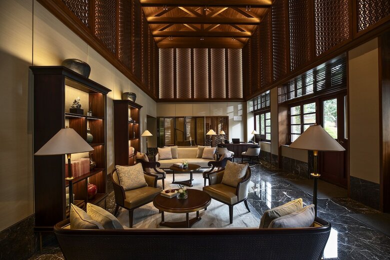 Hotel Capella Shanghai, Jian Ye Li
