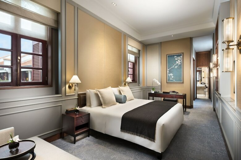 Hotel Capella Shanghai, Jian Ye Li
