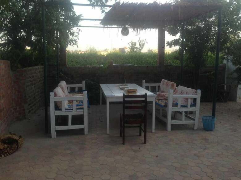 Hotel Luxor Guest House