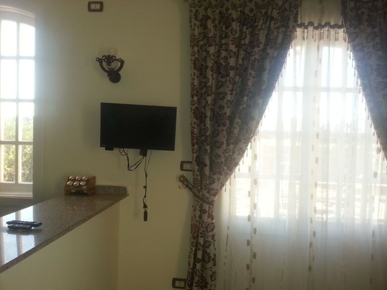 Aparthotel Luxor Star Apartments