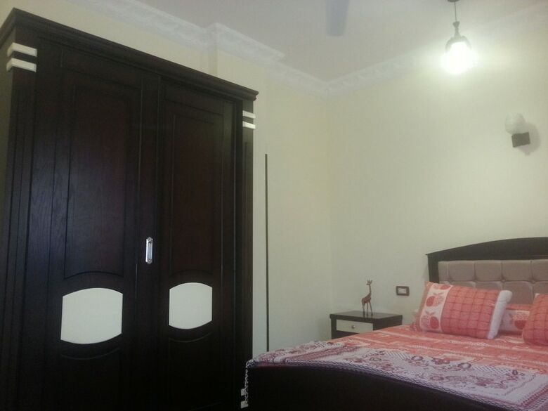 Aparthotel Luxor Star Apartments