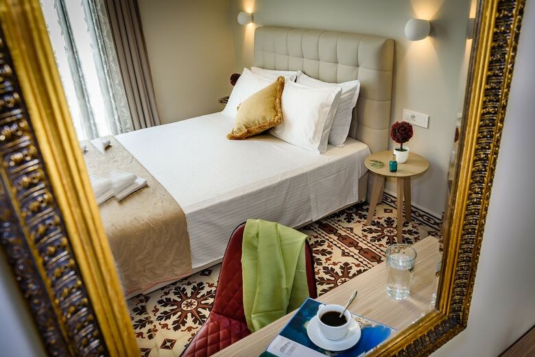 Hotel Mosaic