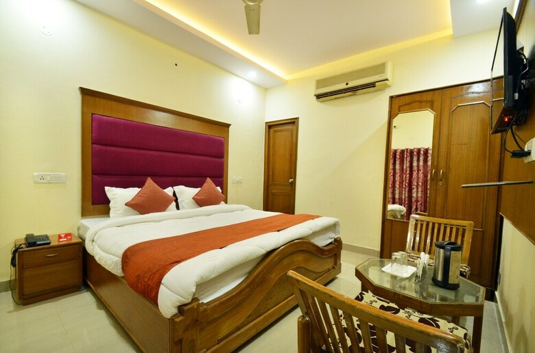 Hotel Oyo 8423 Grand Park