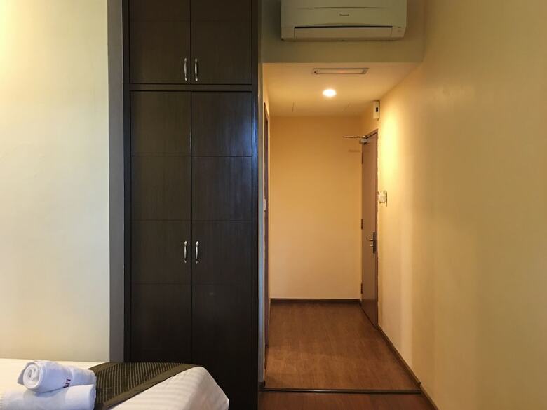 Hotel Lintas Plaza