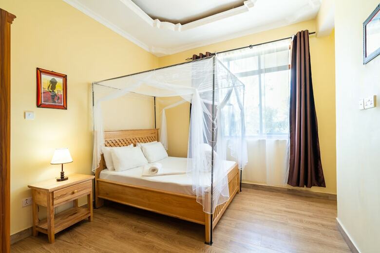 Rayan Apartments & Safaris