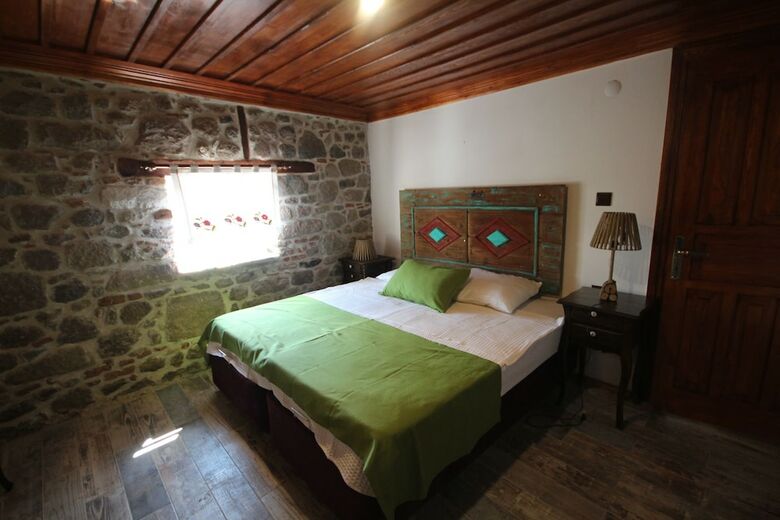 Hotel Bergama Tas Konak