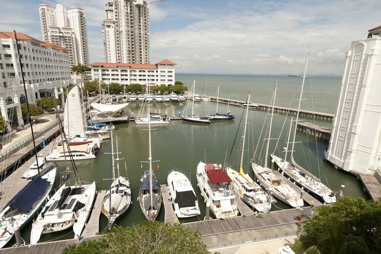 Apartamentos Profolio Straits Quay