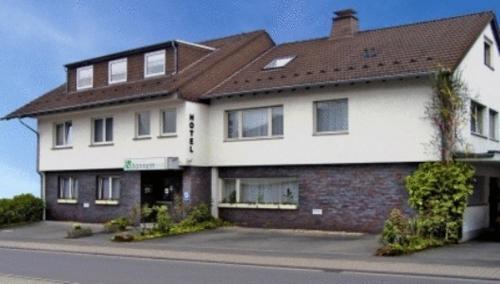 Hostal Bonnem Inn