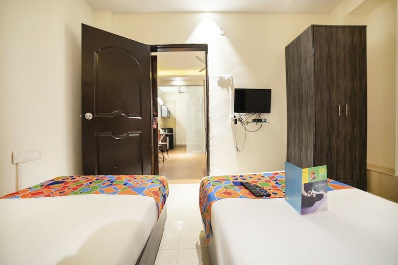 Fabhotel Magnus Calypso Viman Nagar
