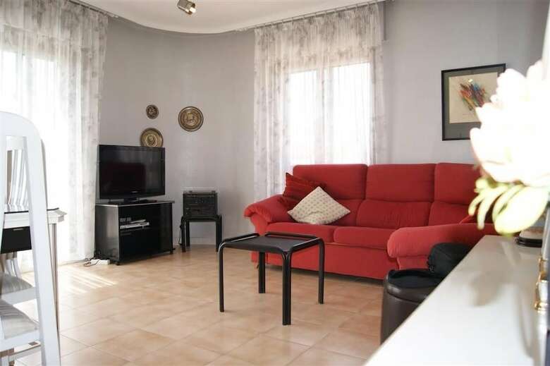Apartamentos Marineu Atico Playa Cargador