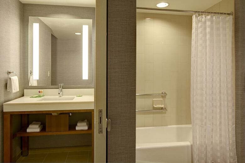 Hotel Hyatt Place Glendale / Los Angeles