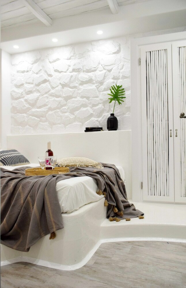 Emery Boutique Apartments