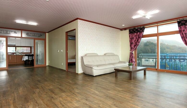 Ganghwa Sea Aroma Pension