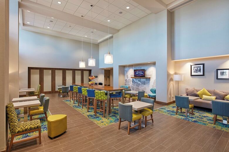 Hotel Hampton Inn & Suites Sacramento At Csus