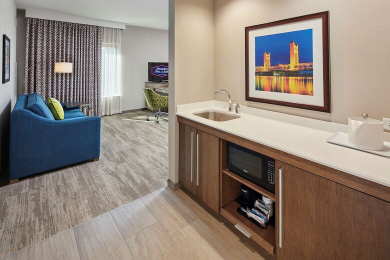 Hotel Hampton Inn & Suites Sacramento At Csus