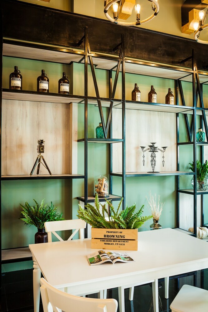 Hostal Travel Light Hostel Pattaya