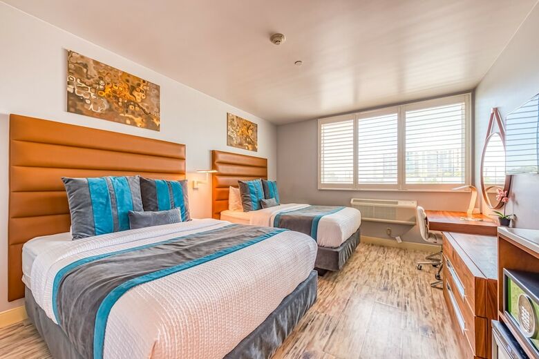 Lexen Hotel-north Hollywood Near Universal