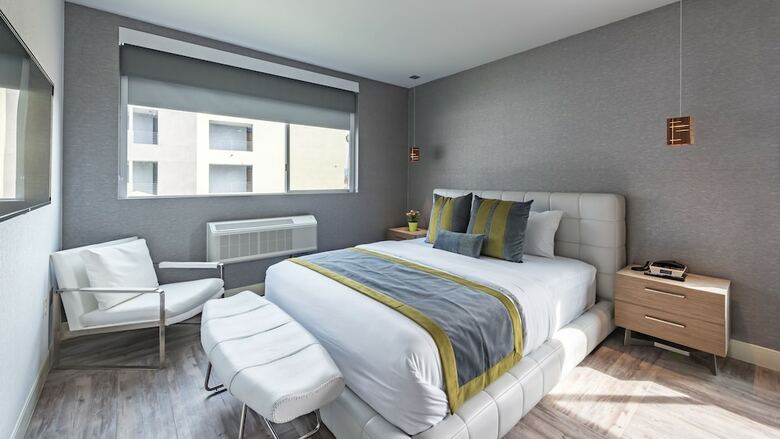 Lexen Hotel-north Hollywood Near Universal