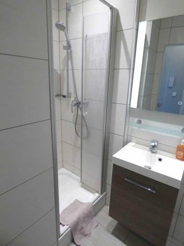 Apartamentos Komfort Ferienwohnungen Zwenkauer See