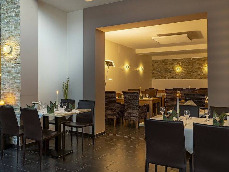 Aqualux Wellness- & Tagungshotel