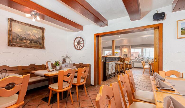 Hotel Landgasthof H�lzer