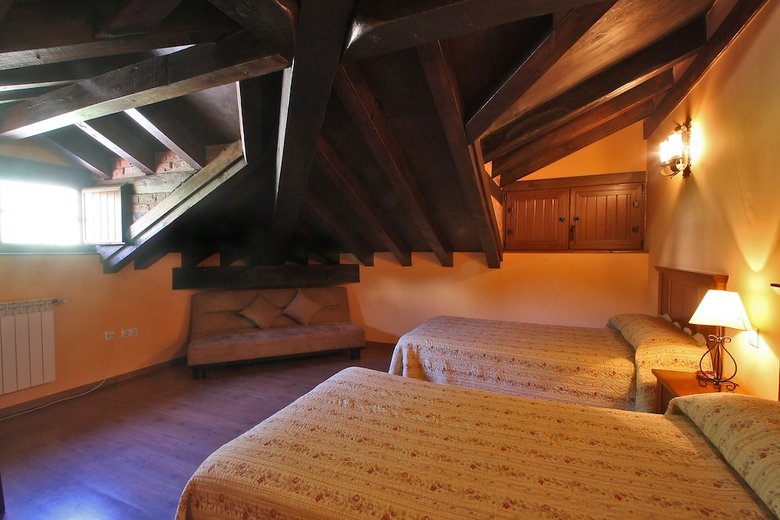 Agroturismo Posada Medieval El Manjon