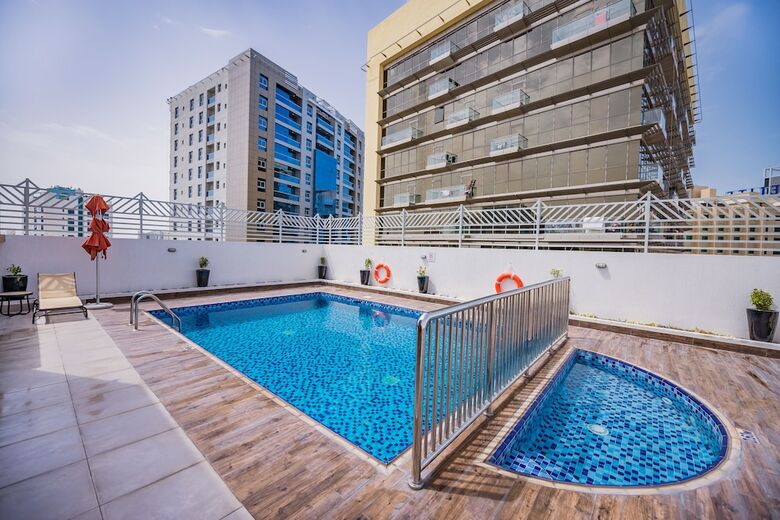 Mena Plaza Hotel Albarsha