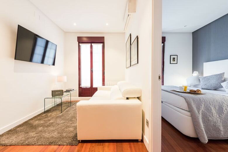 Apartamentos Malasa�a Suite - Madflats Collection