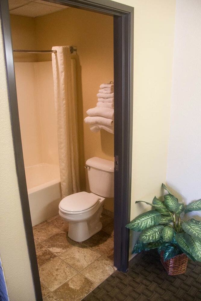 Hotel Cottonwood Inn