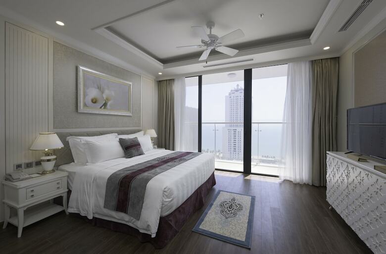 Hotel Vinpearl Condotel Empire Nha Trang