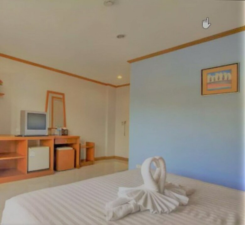 Hotel Baantonkhao Kata Beach