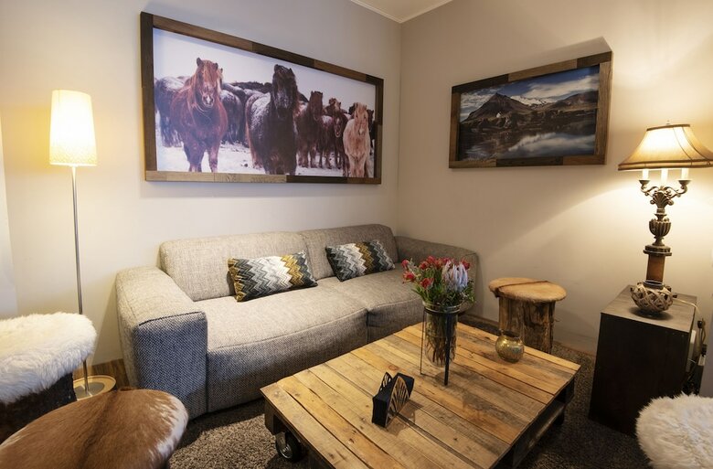 Hotel B14 Apartments & Rooms