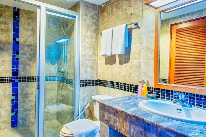 Hotel Jade Tower Downtown