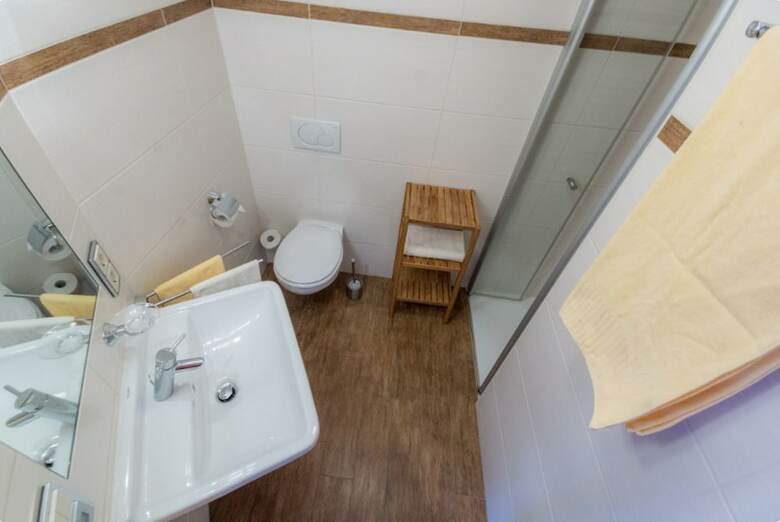 Hostal Pension Am Finkenberg