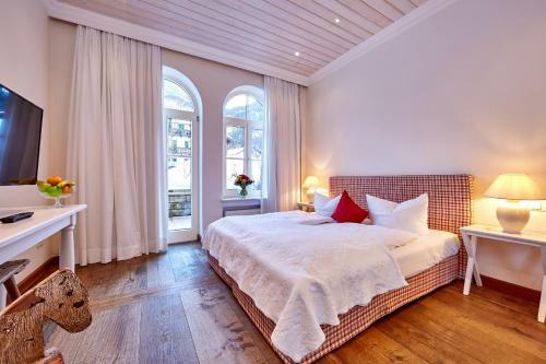 Hostal Hotel F�hrenhof Garni
