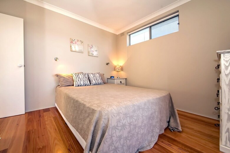 Bayview Towers, Unit 1/15 Victoria Parade